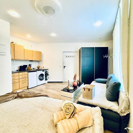 Central King Studio - 10 Mins Walk From Downtown Vienne Extérieur photo