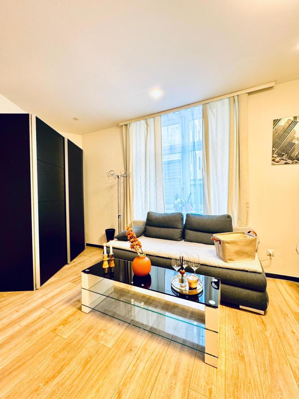 Central King Studio - 10 Mins Walk From Downtown Vienne Extérieur photo
