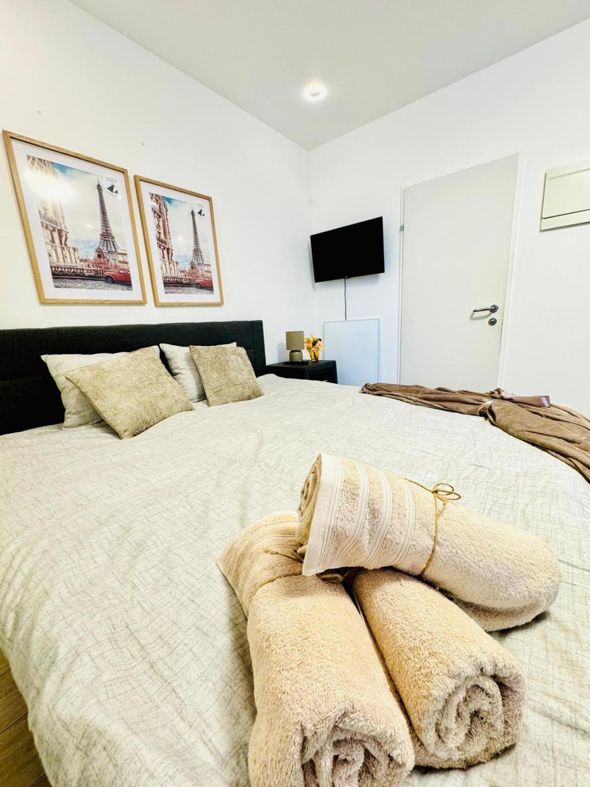 Central King Studio - 10 Mins Walk From Downtown Vienne Extérieur photo
