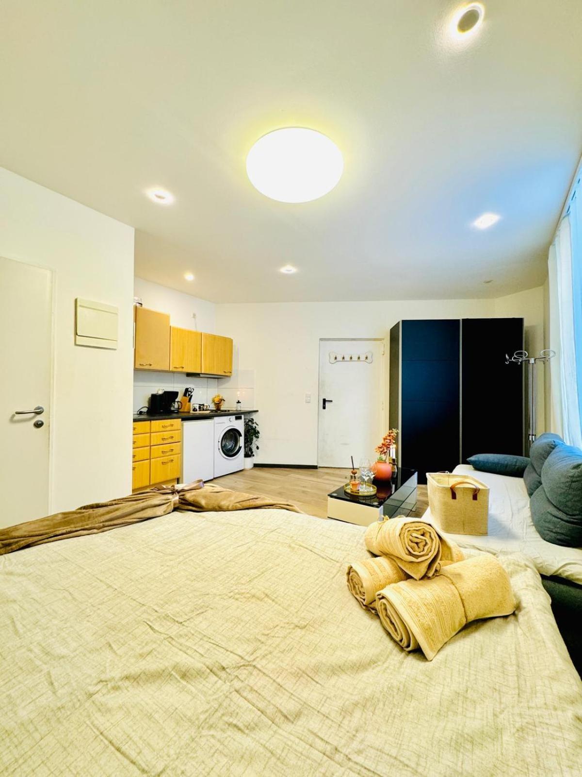 Central King Studio - 10 Mins Walk From Downtown Vienne Extérieur photo