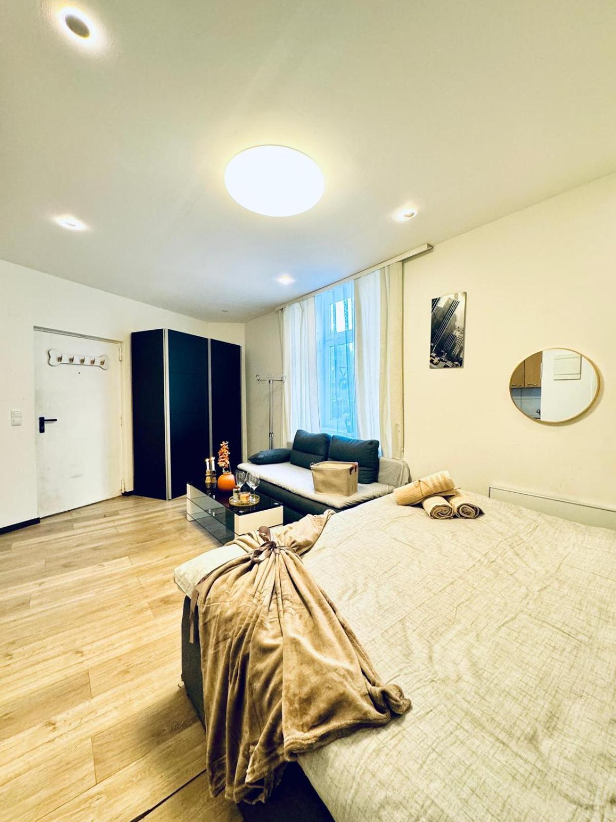Central King Studio - 10 Mins Walk From Downtown Vienne Extérieur photo