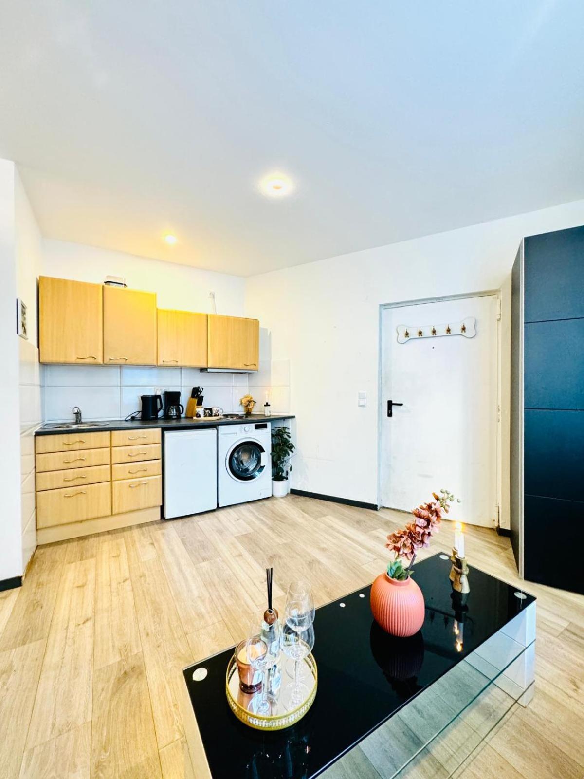 Central King Studio - 10 Mins Walk From Downtown Vienne Extérieur photo